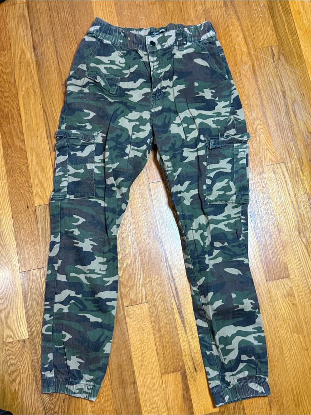 Fashion Nova Camouflage Cargo Pants Size Medium